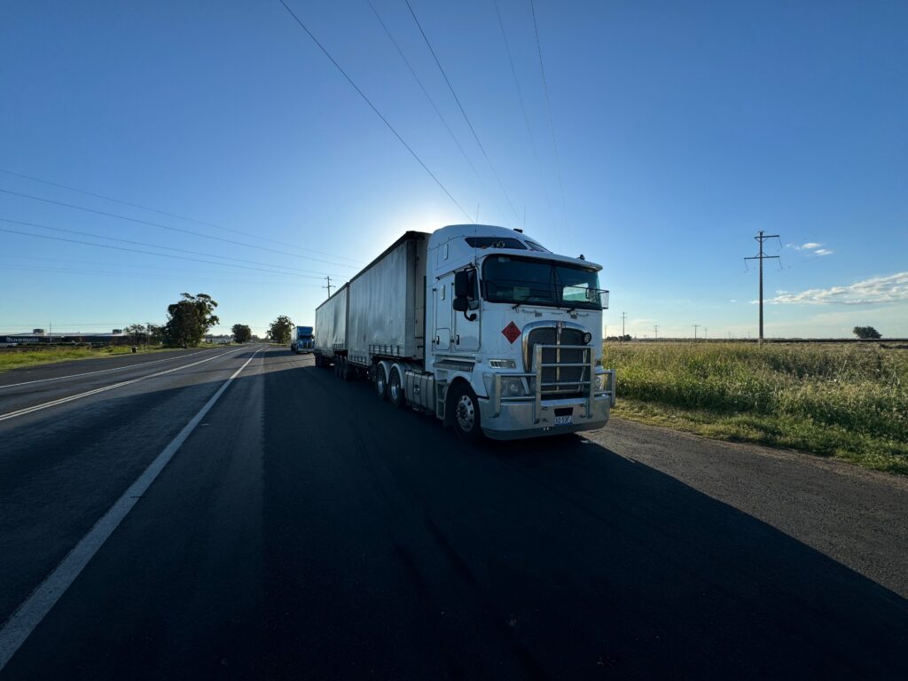 Betreuung von wissenschaftlichen Arbeiten im Mobilab: Nachhaltige Lösungen für die Logistik von morgen